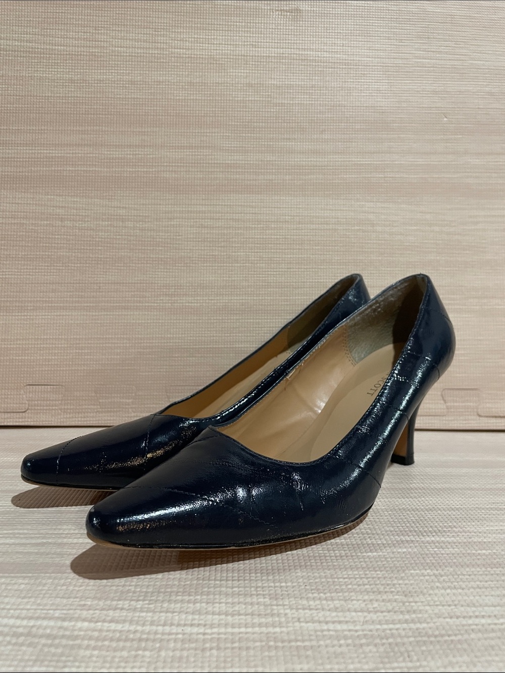 Women’s Faux Leather Navy Heels by Karen Scott